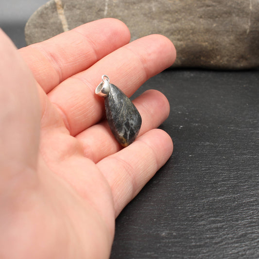 Federpyrit Anhänger - Handarbeit