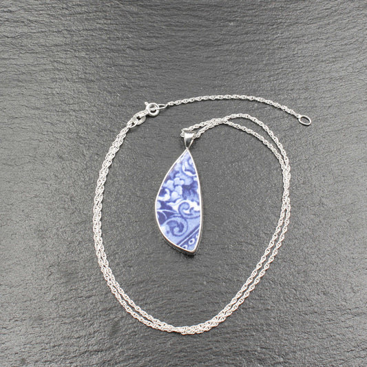 Englisches Porzellan "Old Willow" Anhänger - Groß