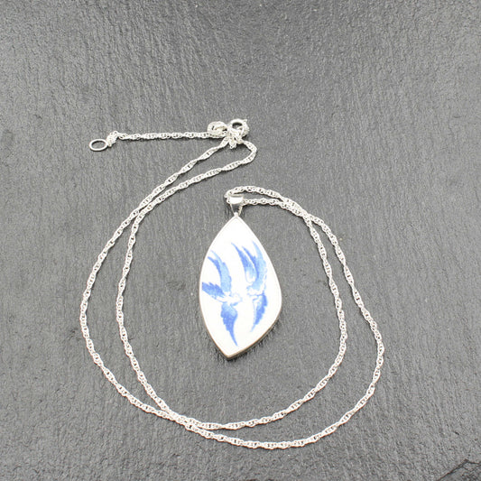 Englisches Porzellan "Old Willow" Anhänger - Vögel