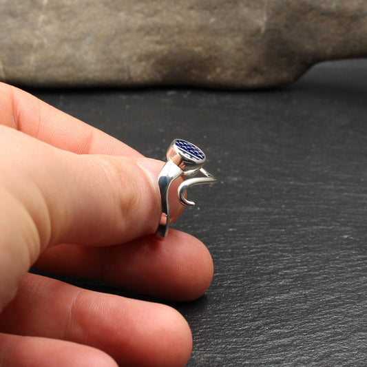 Englisches Porzellan "Old Willow" Wellenform Ring - Verstellbar