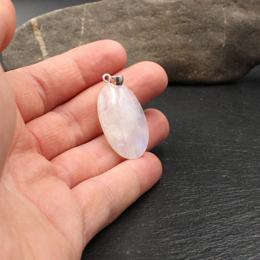 Mondstein Anhänger - Handarbeit