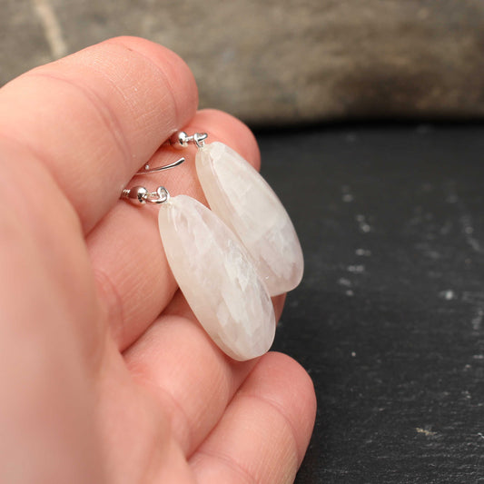 Mondstein Ohrringe - Handarbeit