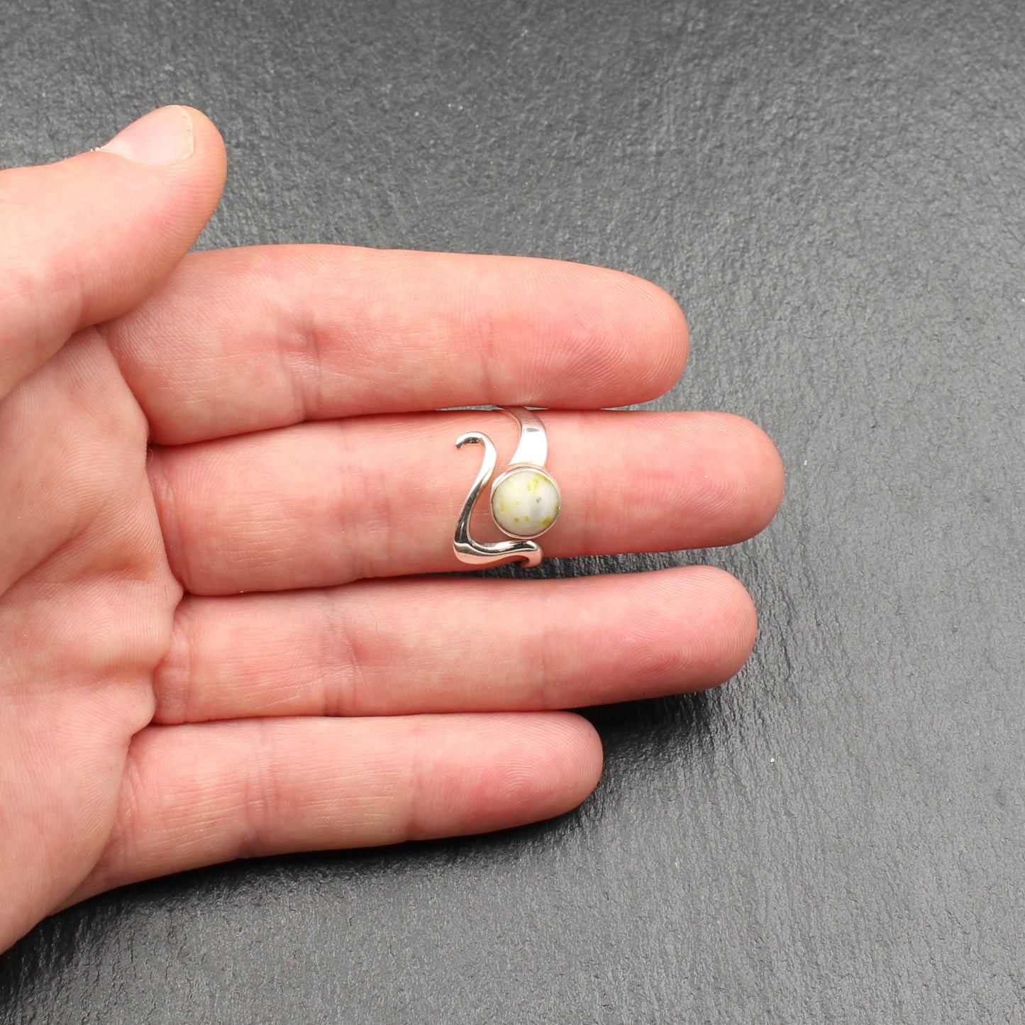 Iona Marmor Wellenform Ring - Silber - Verstellbar