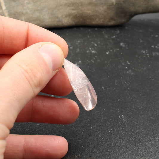 Rosenquarz Anhänger - Handarbeit