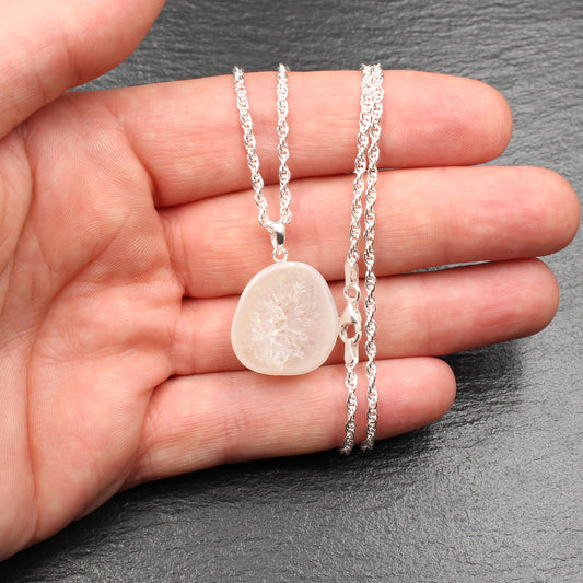 Schottischer Bergkristall / Quarz Anhänger - Handarbeit