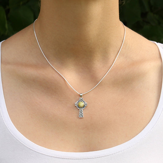 Schottischer Highland Marmor - Keltisches Kreuz Anhänger