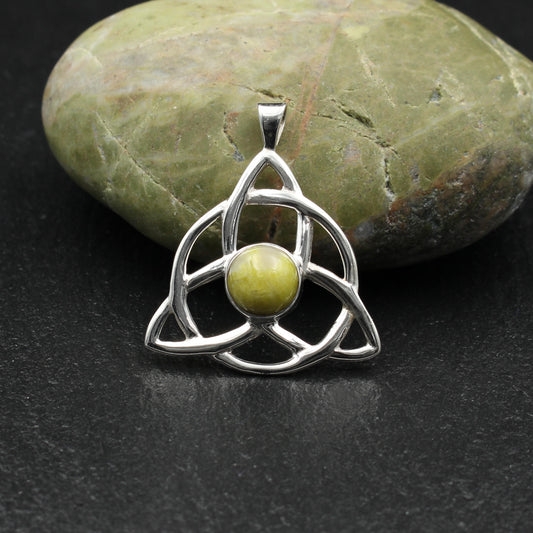 Highland Marmor Anhänger Keltische Triqueta