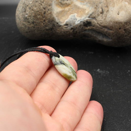 Schottischer Highland Marmor Anhänger