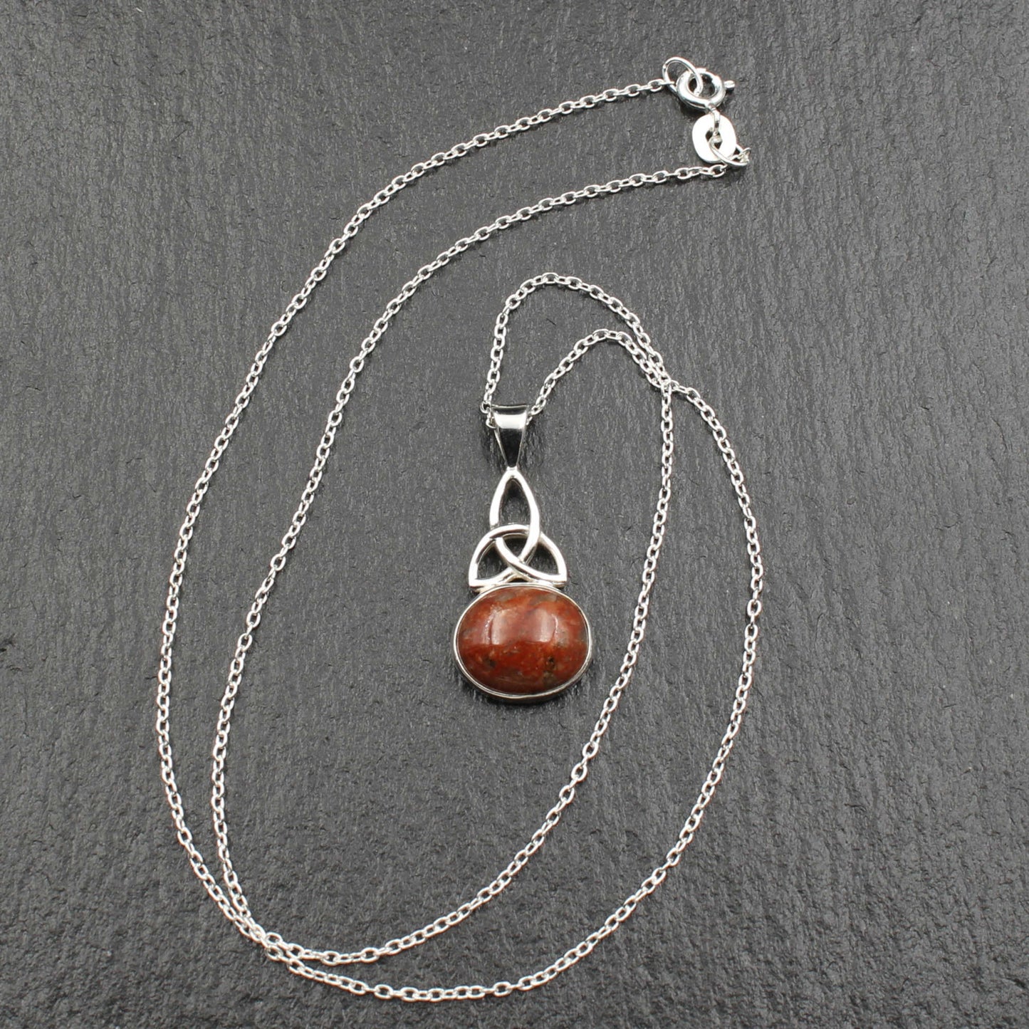 Keltischer Knoten Anhänger - Oval