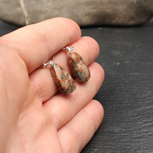 Schottischer Lewisian Gneis Ohrringe - Handarbeit