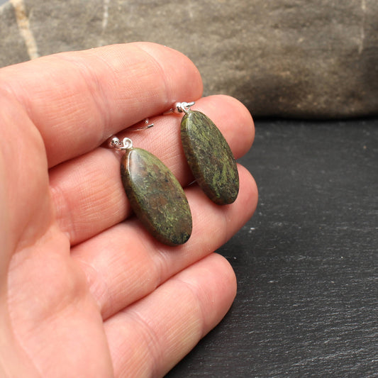 Schottischer Lewisian Gneis Ohrringe - Handarbeit