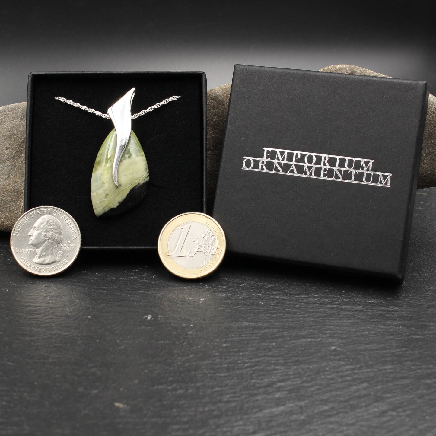 Schottischer Skye Marmor Flügel Design Anhänger