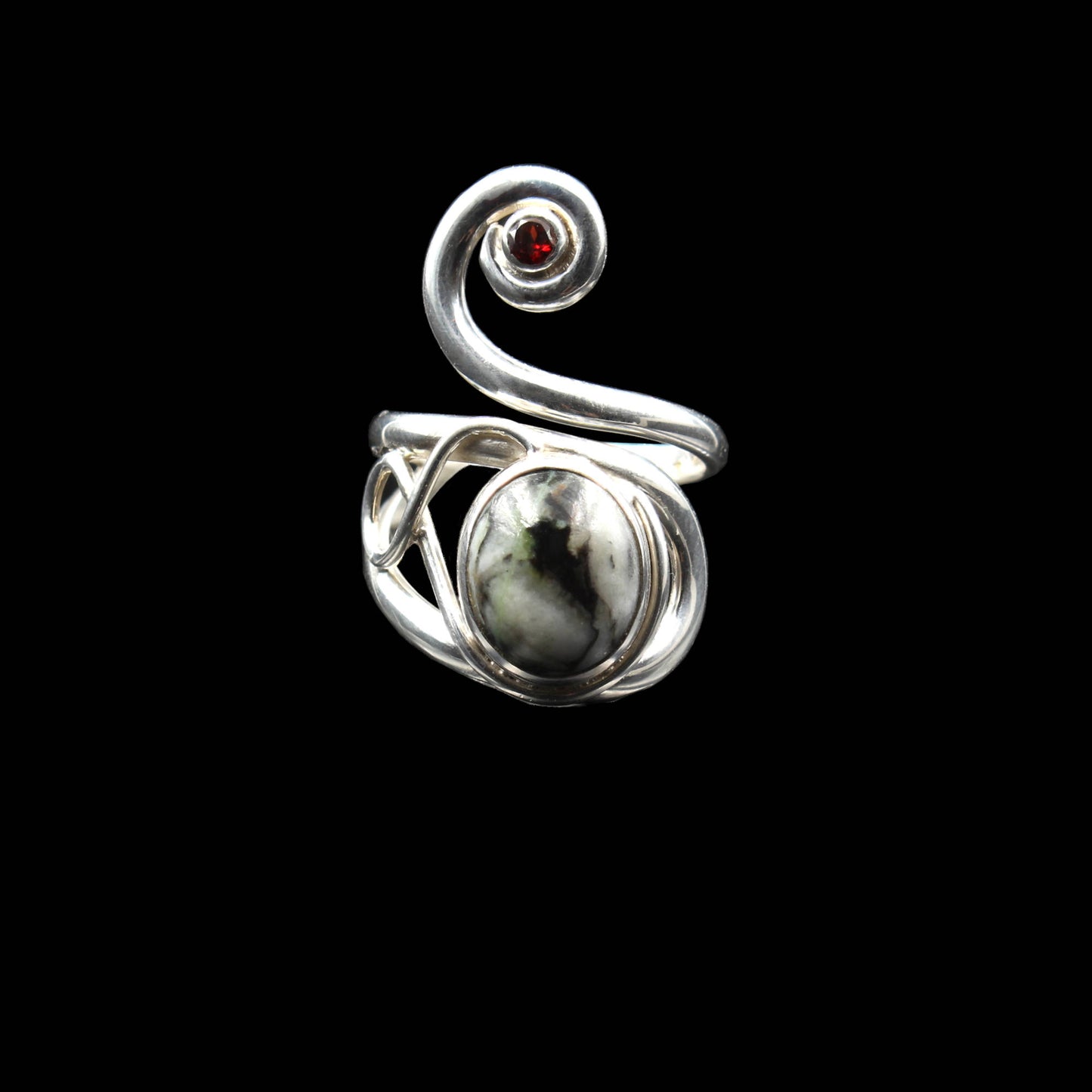 Skye Marmor & Granat - Keltischer Wirbel Ring