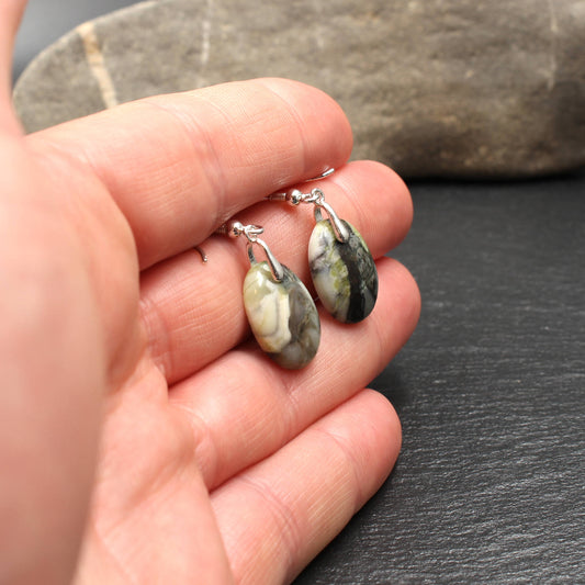 Schottischer Skye Marmor Ohrringe - Handarbeit