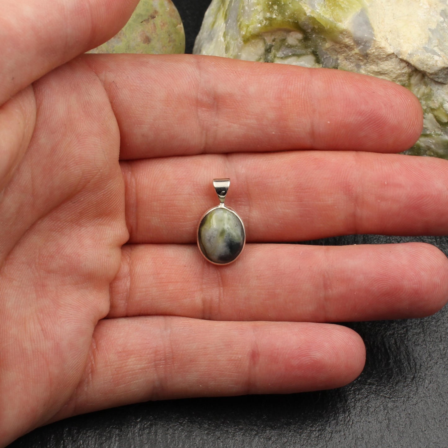 Schottischer Skye Marmor Silber Anhänger