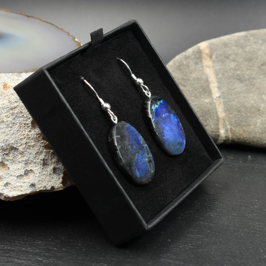Finnish spectrolite gemstone earrings - handmade in Germany