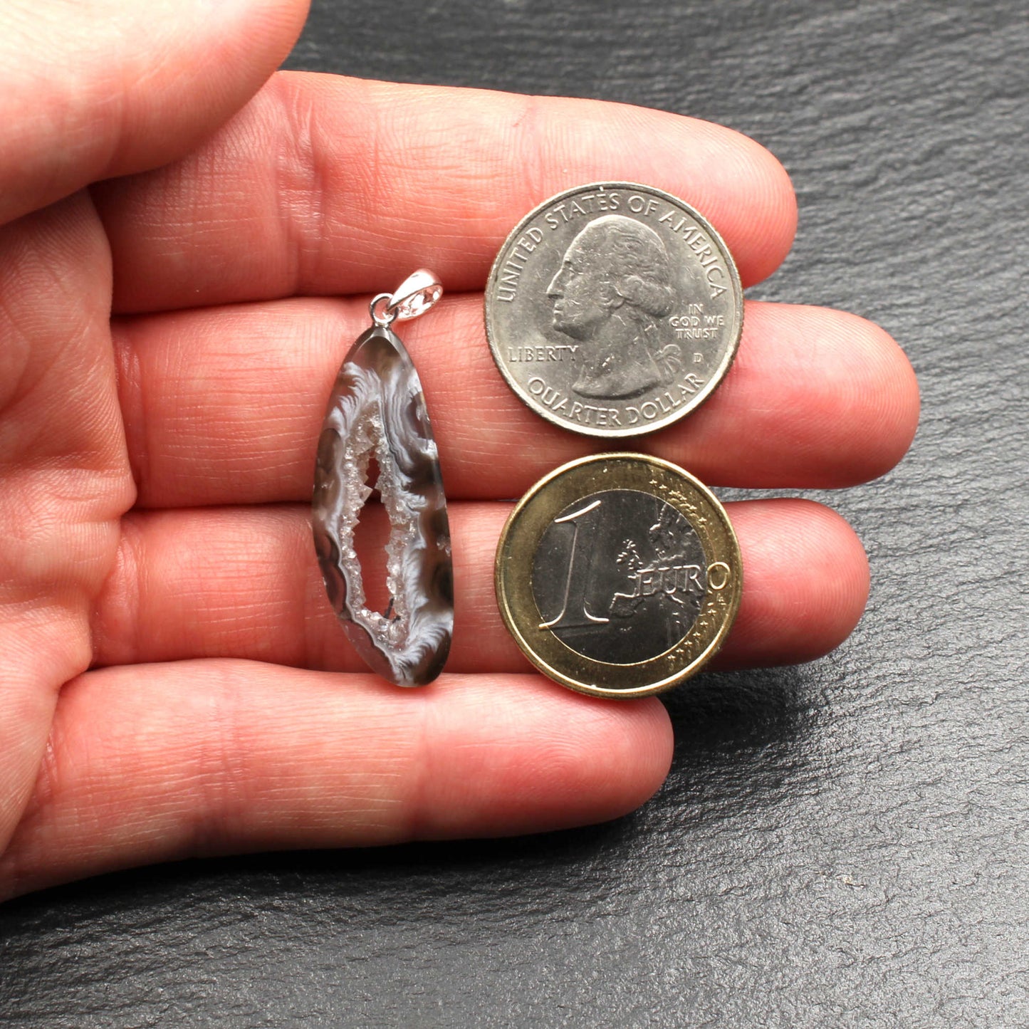 Achat Geode / Druse Anhänger - Handarbeit