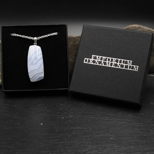 Blue Lace Achat Anhänger - Handarbeit