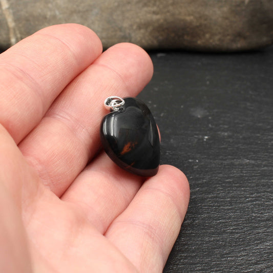 Mahagoni Obsidian Herzanhänger