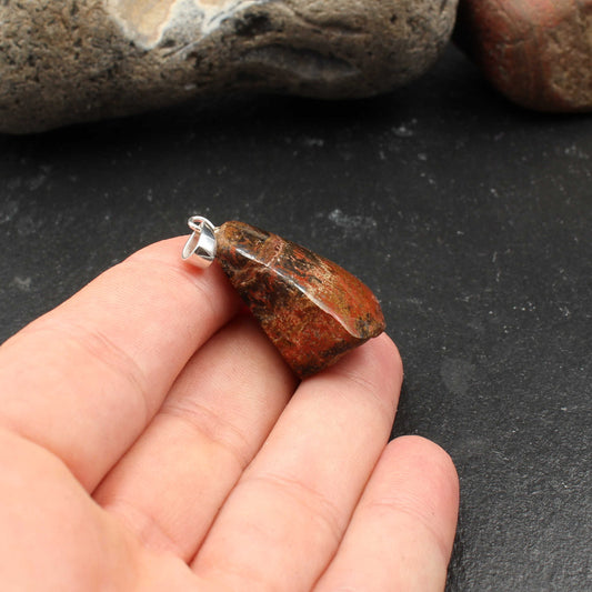 Roter Rhein Jaspis Anhänger - Handarbeit