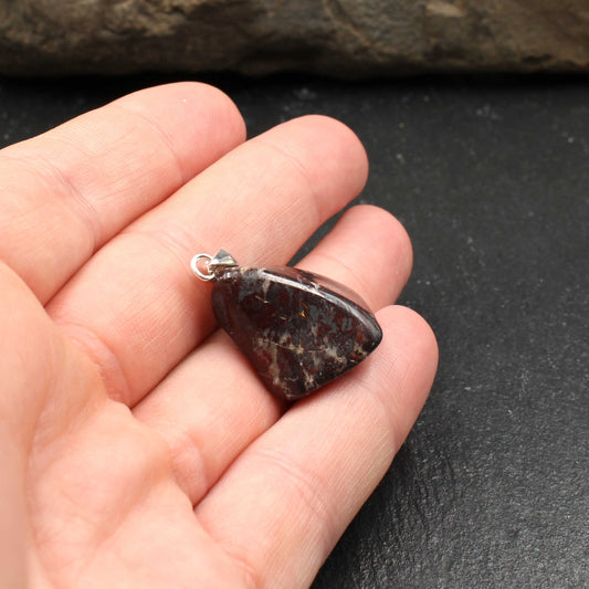 Roter Rhein Jaspis Anhänger - Handarbeit