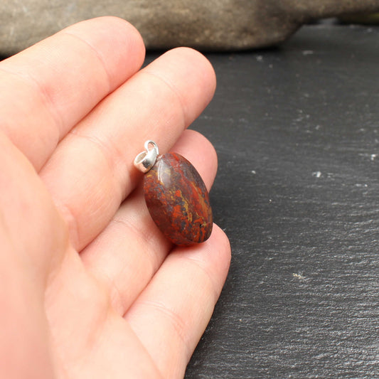 Roter Rhein Jaspis Anhänger - Handarbeit