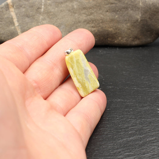 Schottischer Highland Marmor Anhänger - Handarbeit