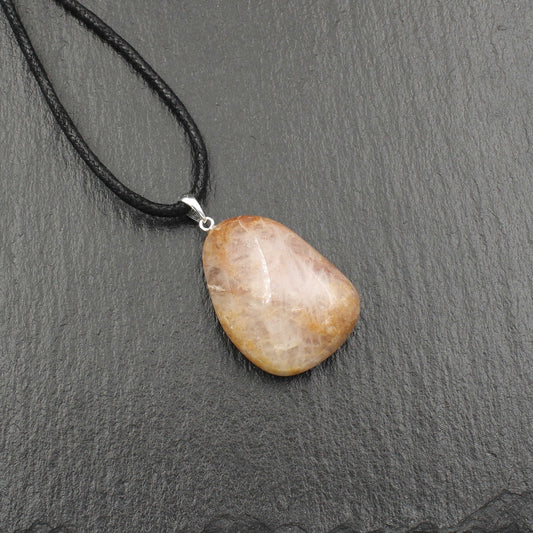 Rheinkiesel Quarz Anhänger