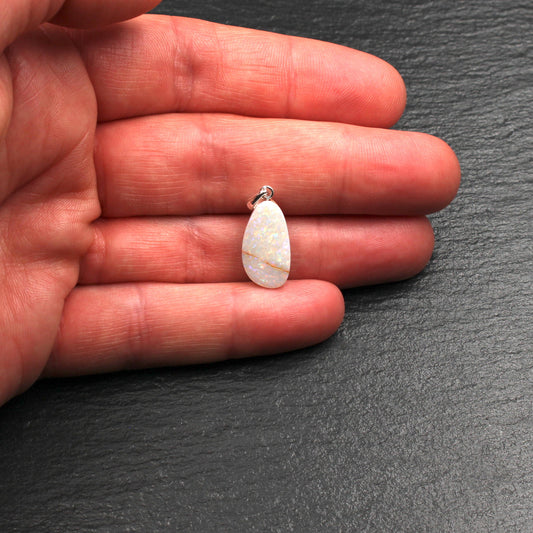 Australischer Opal Anhänger - Handarbeit aus Deutschland