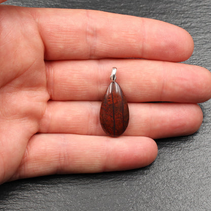 Schottischer Roter Jaspis Anhänger - Handarbeit