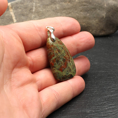 Schottischer Lewisian Gneis Anhänger - Handarbeit