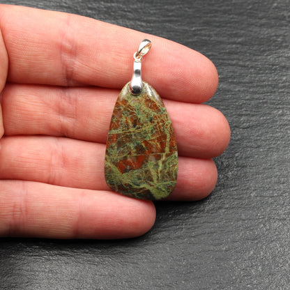 Schottischer Lewisian Gneis Anhänger - Handarbeit