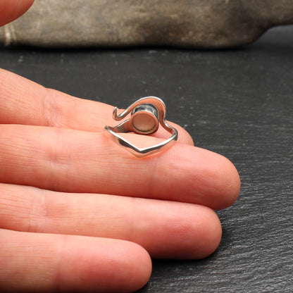 Englisches Porzellan "Old Willow" Wellenform Ring - Verstellbar