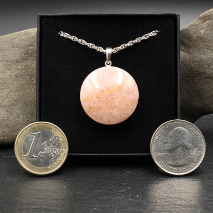 Estremoz marble pendant - handmade