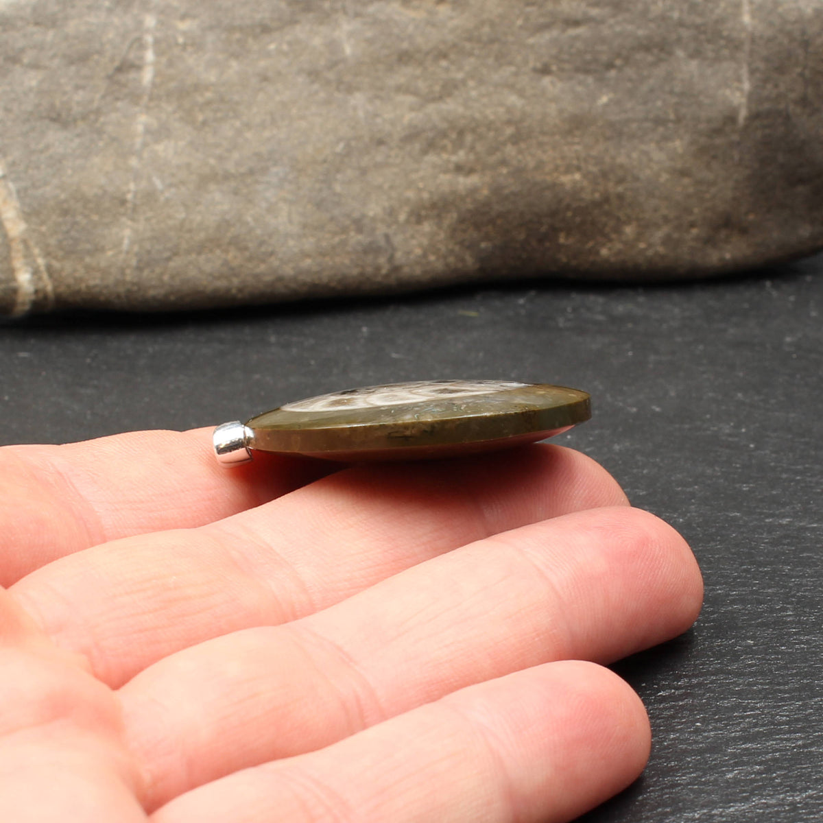 Ammonit Fossil Anhänger - Handarbeit