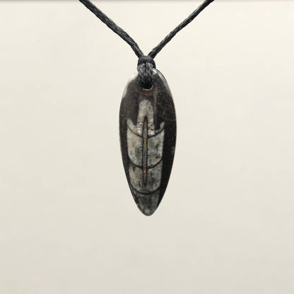 Orthoceras Fossil Anhänger - Handarbeit