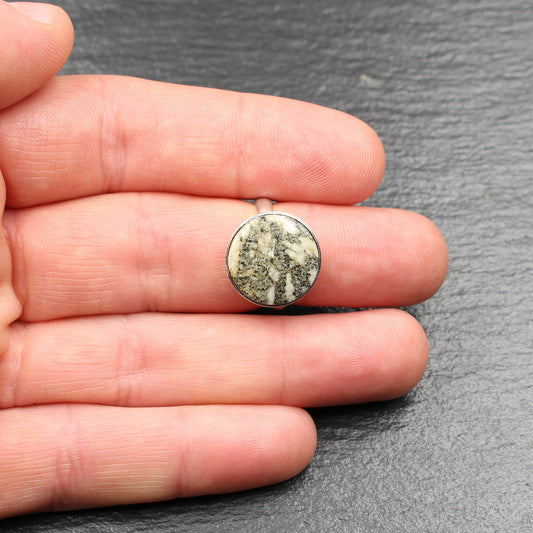 Andesitporphyr Silberring (Größenverstellbar) - Handarbeit aus Deutschland