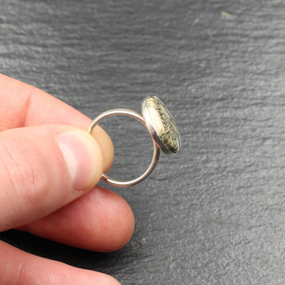 Andesitporphyr Silberring (Größenverstellbar) - Handarbeit aus Deutschland