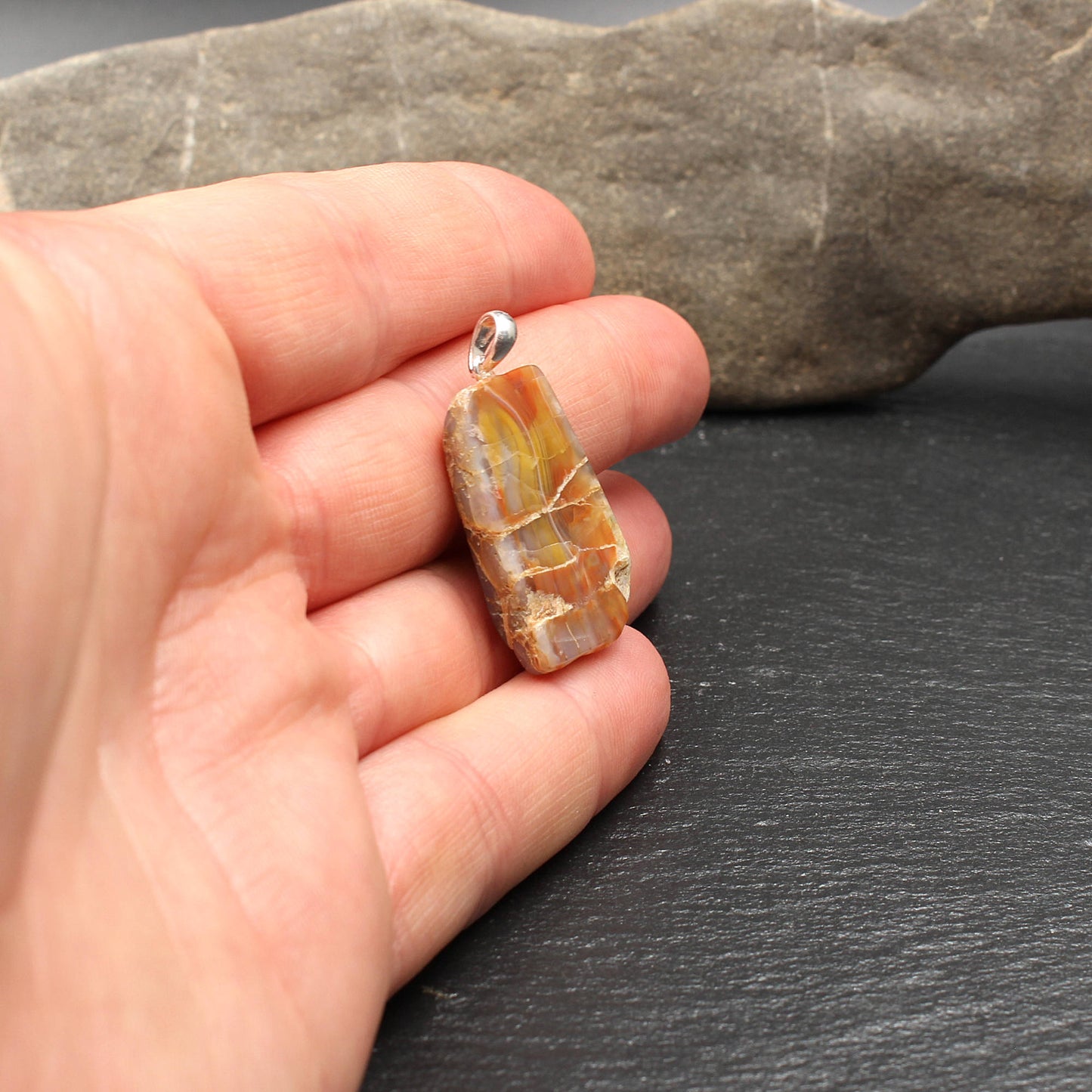 Scottish Agate Pendant - Burn Anne Agate