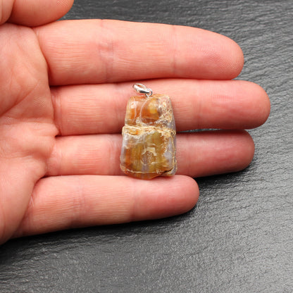 Scottish Agate Pendant - Burn Anne Agate
