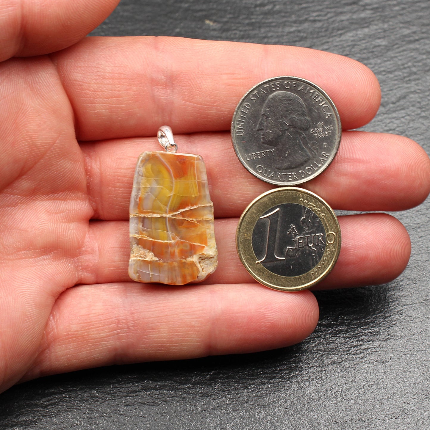 Scottish Agate Pendant - Burn Anne Agate