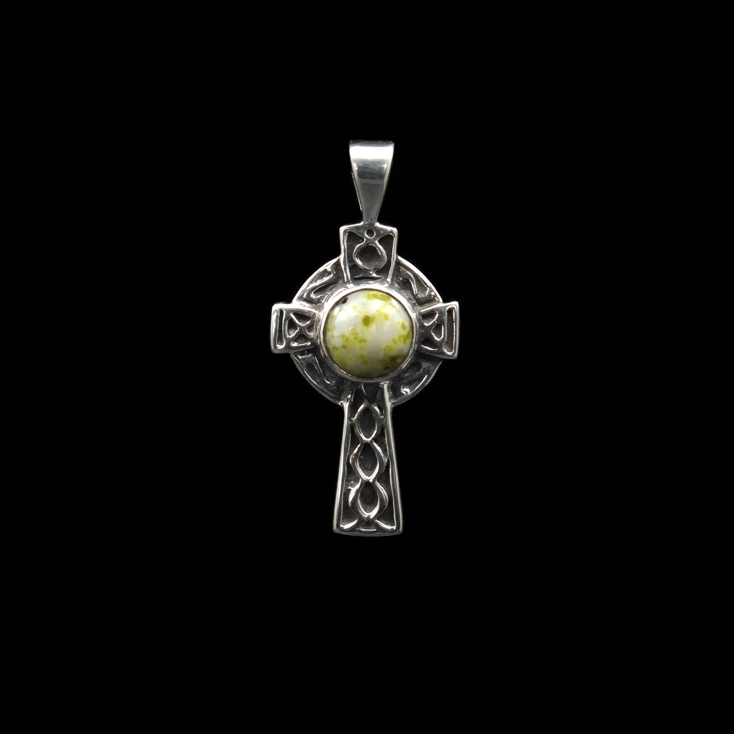 Iona Marmor - Keltisches Kreuz Anhänger