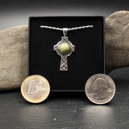 Iona Marmor - Keltisches Kreuz Anhänger