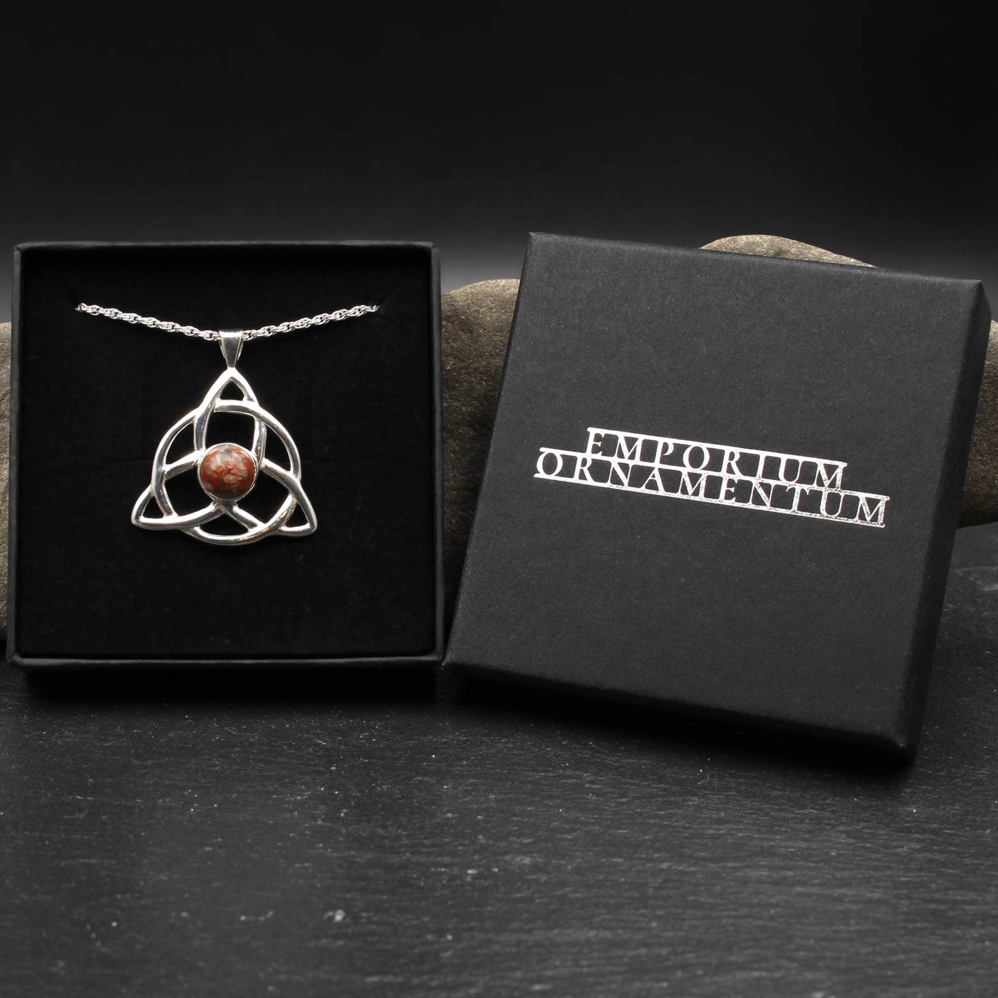 Lewisian Anhänger Keltische Triqueta