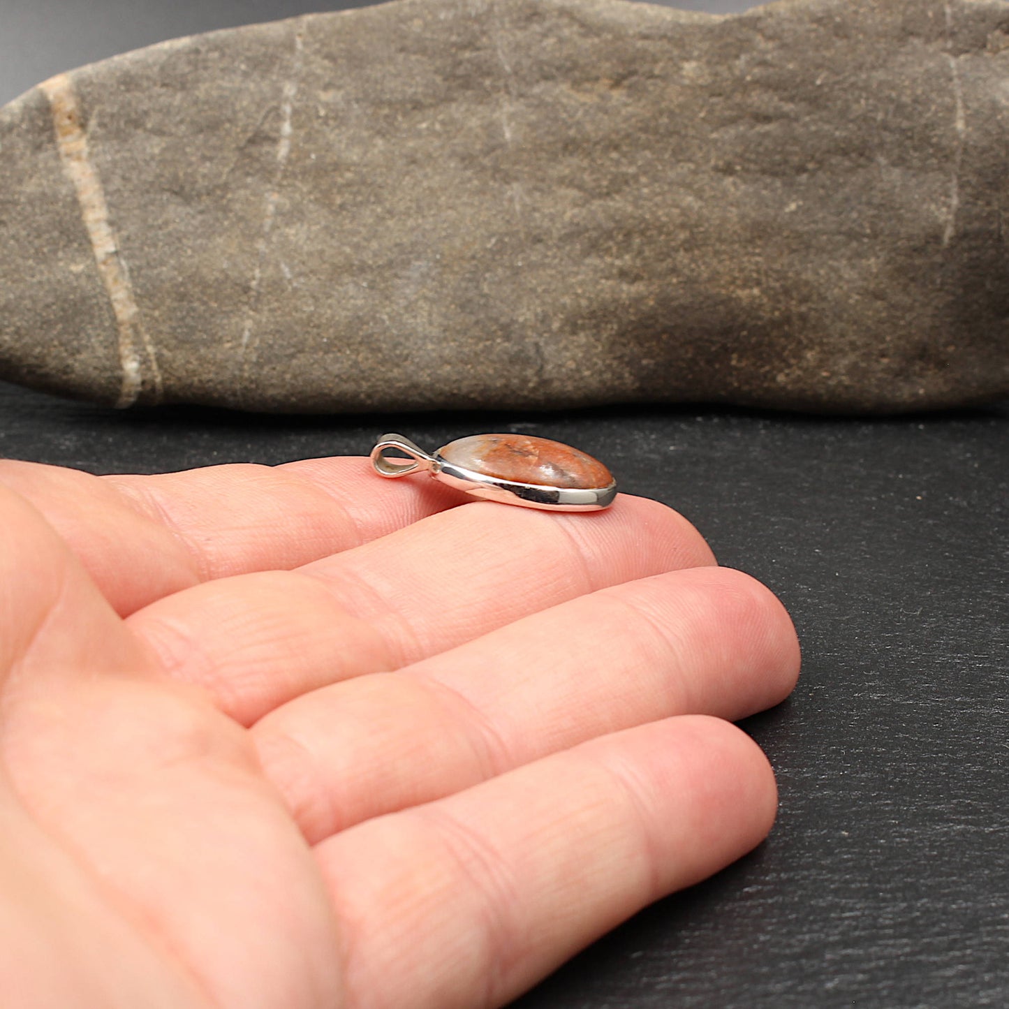 Schottischer Lewisian - Oval Anhänger (Mittel)