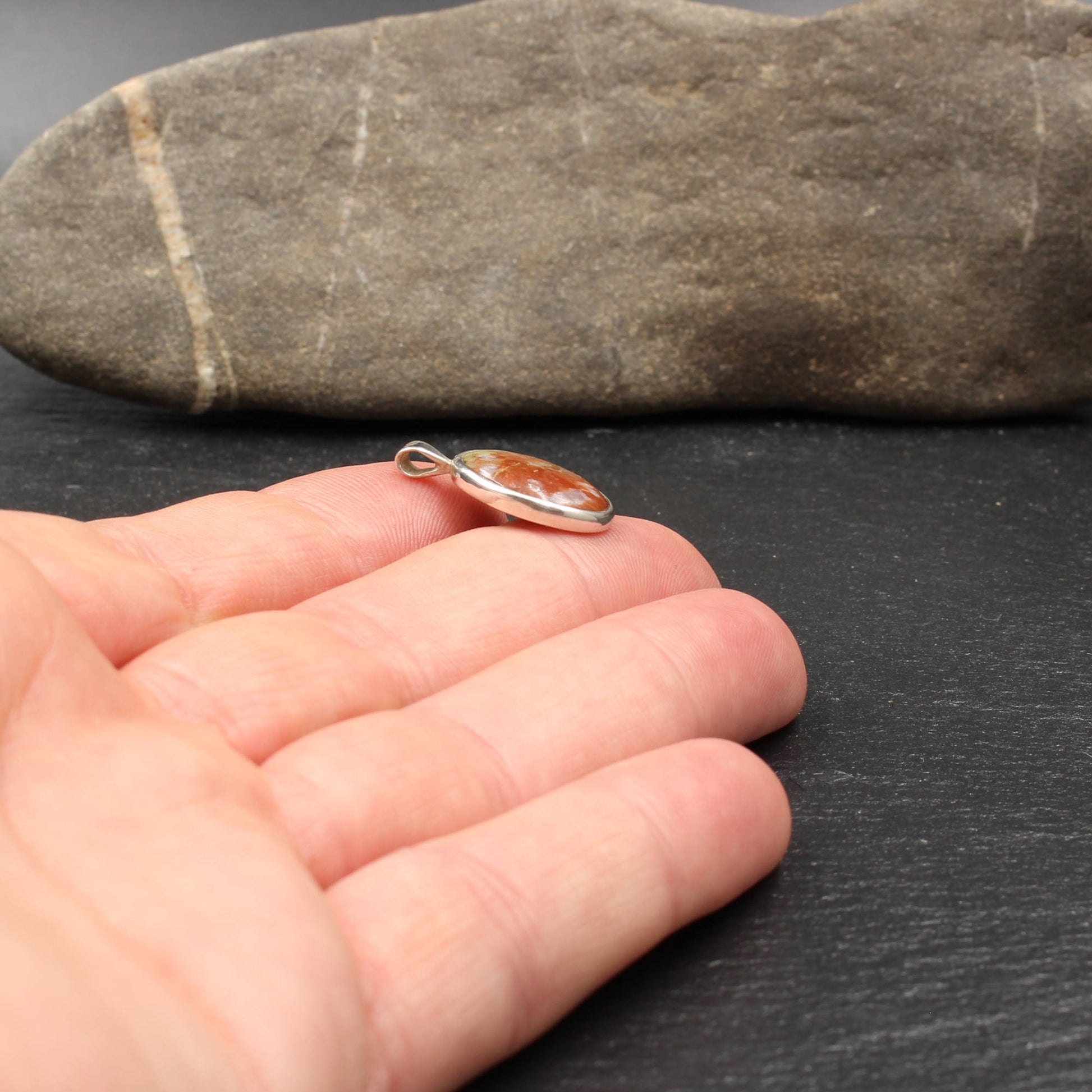 Schottischer Lewisian Anhänger SilberSchottischer Lewisian - Oval Anhänger (Klein)