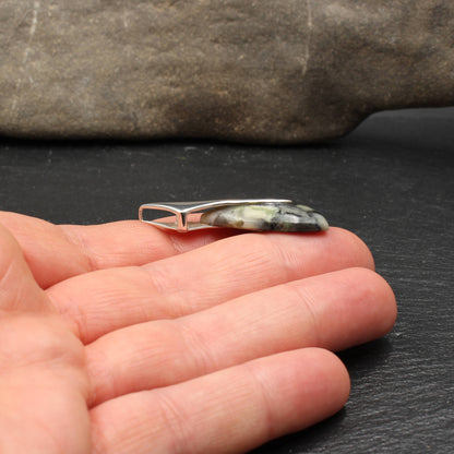 Schottischer Skye Marmor - Flügel Design Anhänger