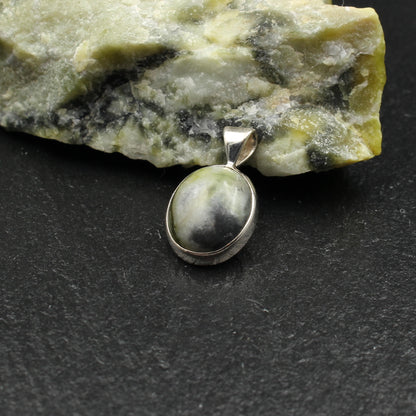 Schottischer Skye Marmor Silber Anhänger 