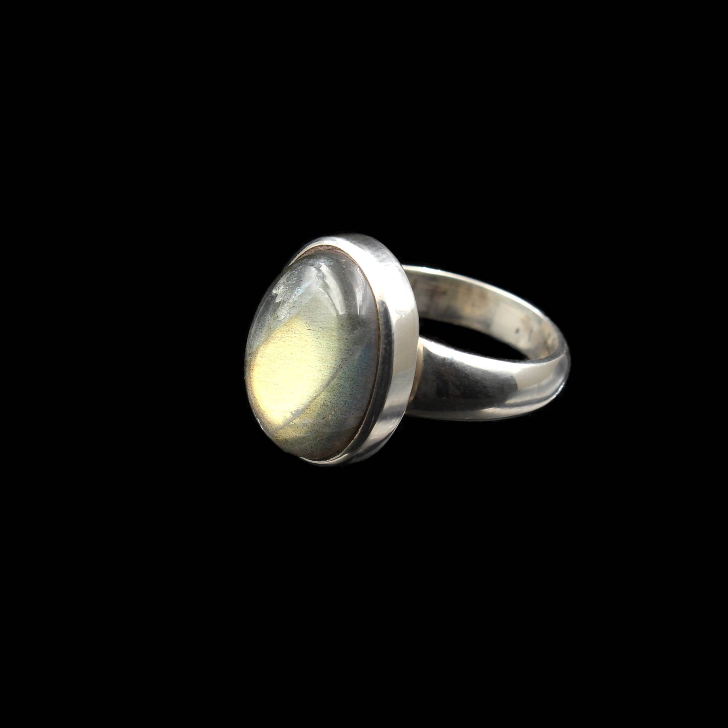 Labradorite Silver Ring - Oval (Adjustable)