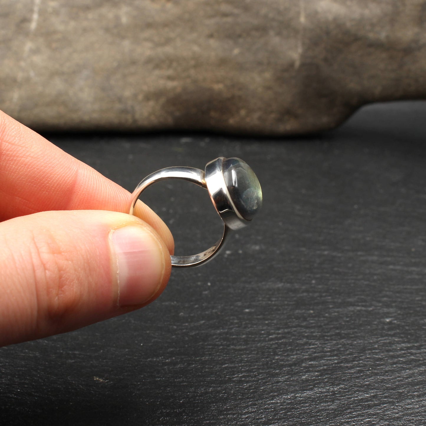 Labradorite Silver Ring - Oval (Adjustable)